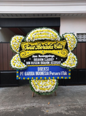 Papan Bunga Duka di Petasia